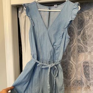 Old navy medium crop leg jumpsuit.